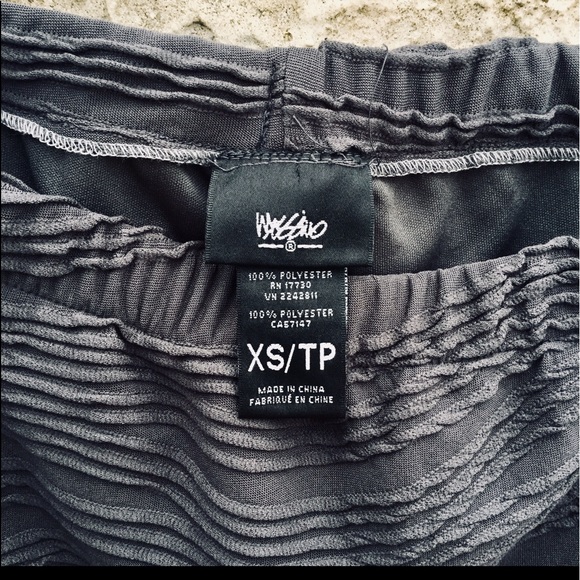 Skirt Stretch Grey Top Bundle - Picture 3 of 8